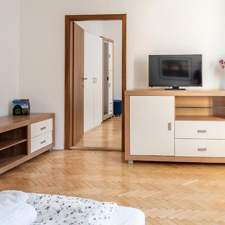 Dobrý Kanec - Hostinec Mělník Exterior foto
